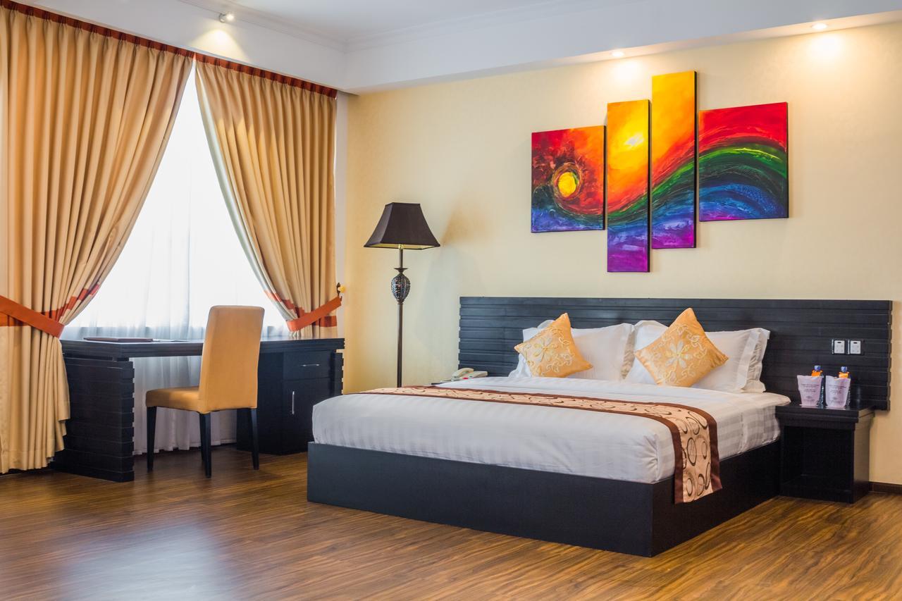 The Covanro Airport Hotel - Katunayake Gampaha Bilik gambar