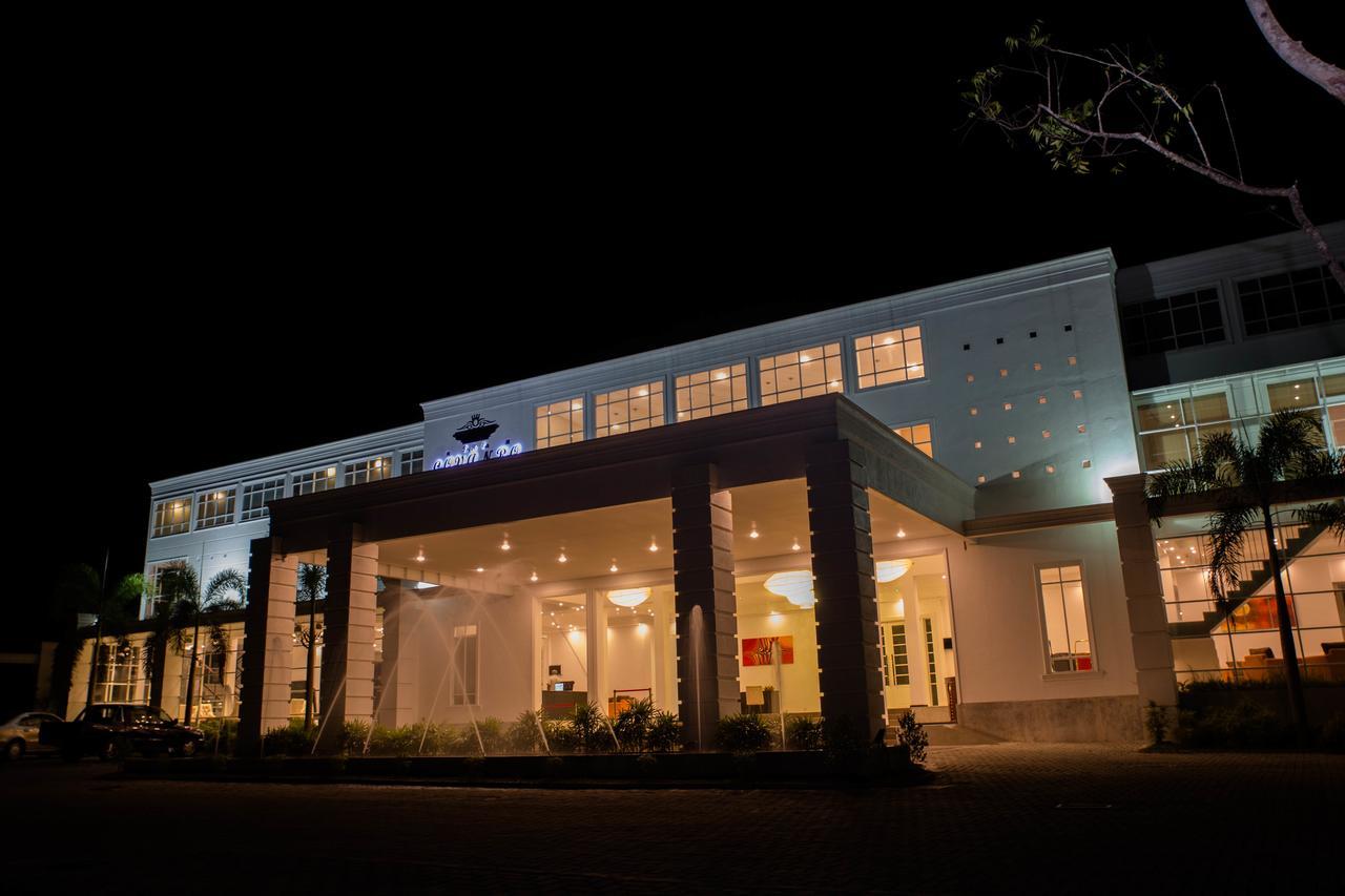 The Covanro Airport Hotel - Katunayake Gampaha Luaran gambar